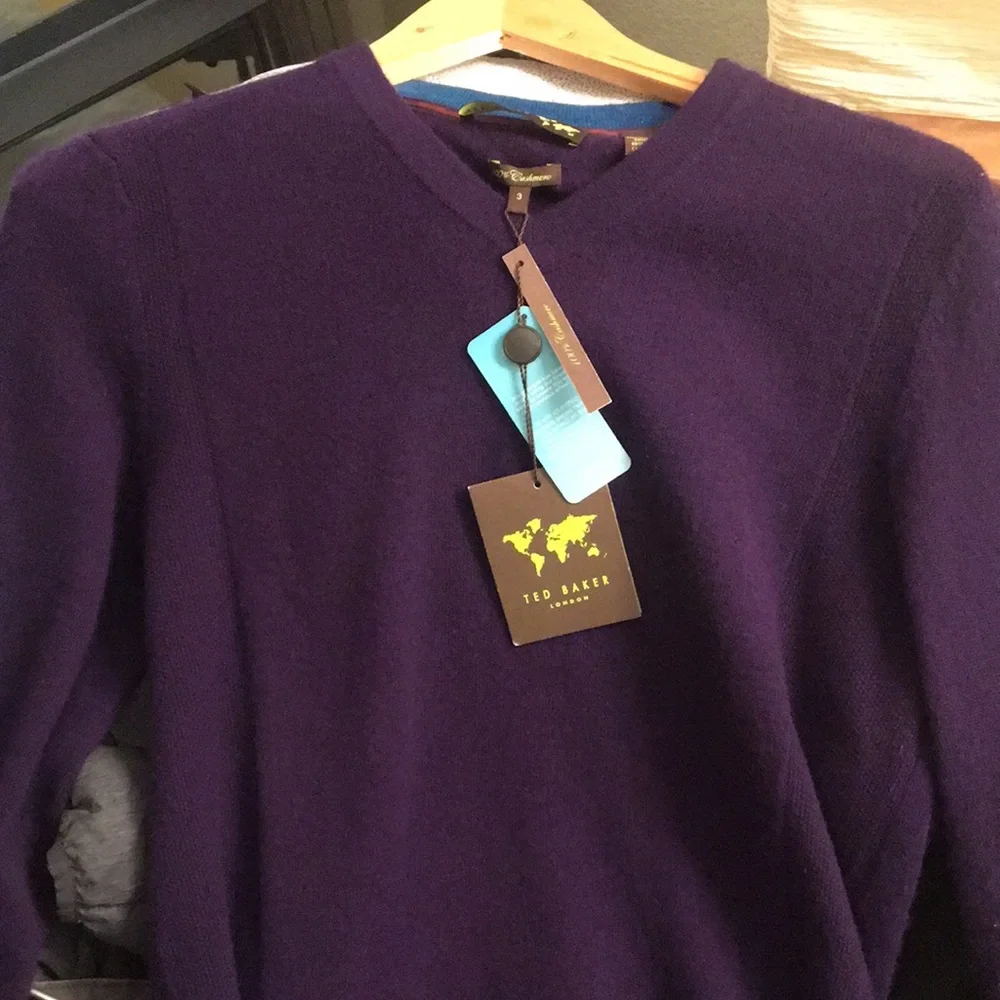 NWT Purple Cashmere Ted Baker V-neck sweater - Picture 2 of 14